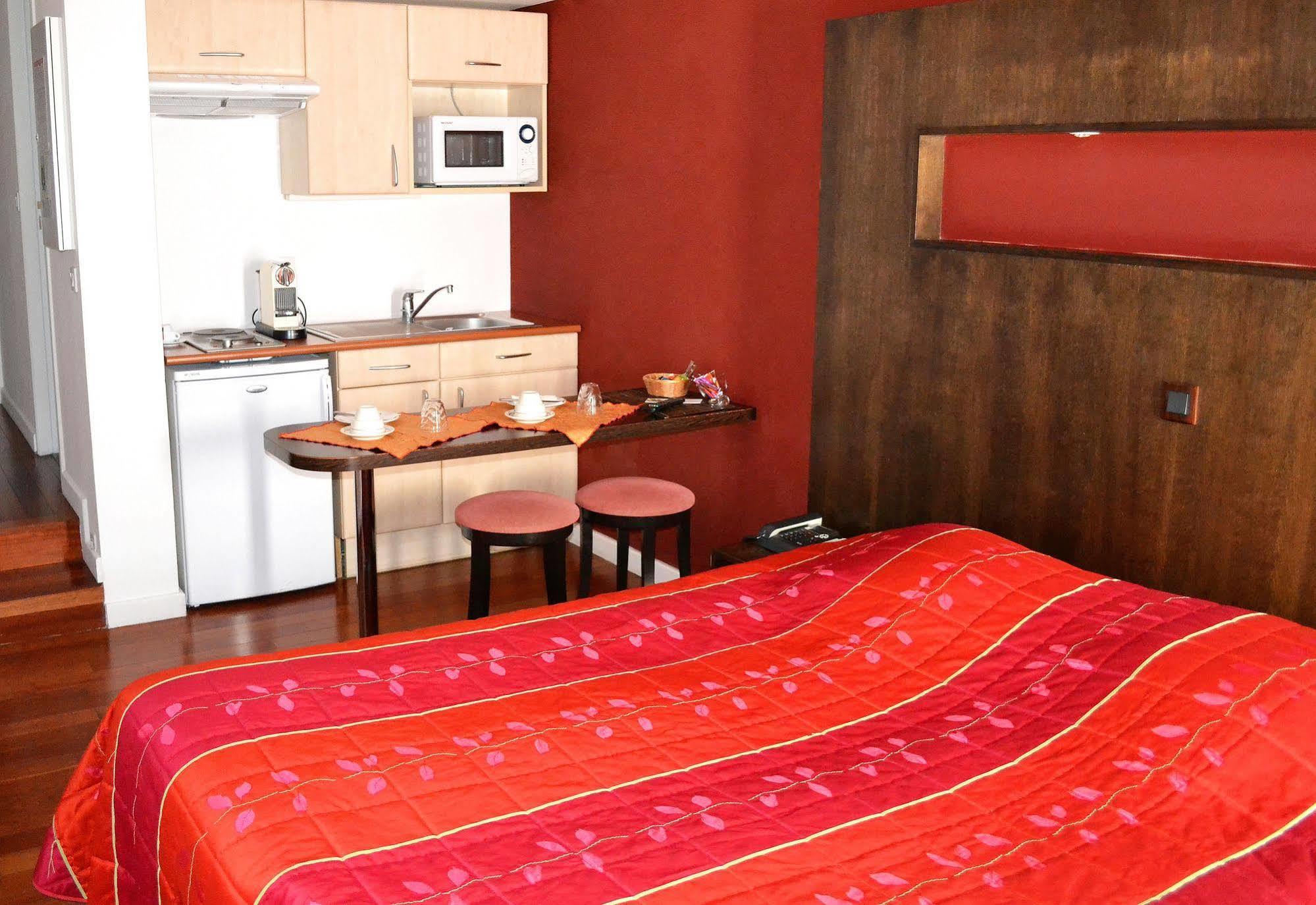 Hotel La Scala Pithiviers Εξωτερικό φωτογραφία