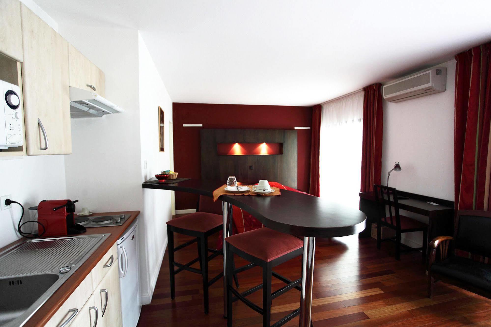 Hotel La Scala Pithiviers Εξωτερικό φωτογραφία