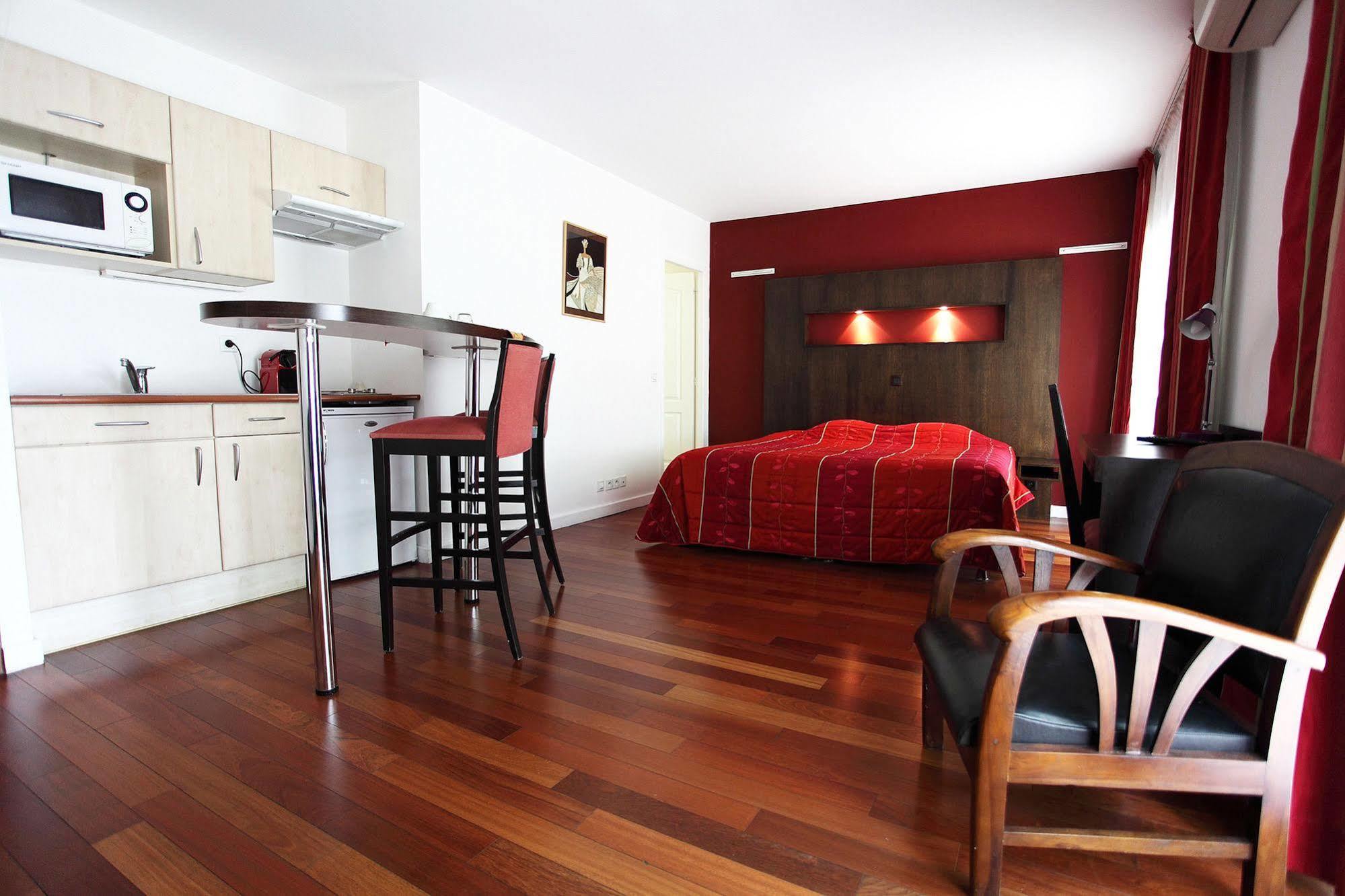 Hotel La Scala Pithiviers Εξωτερικό φωτογραφία